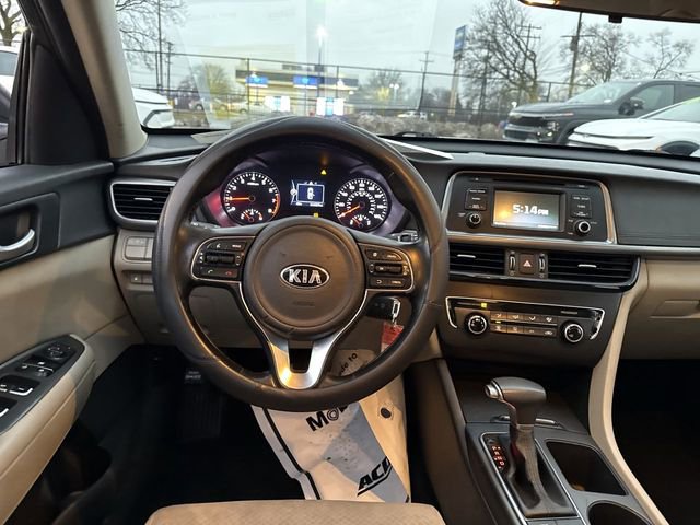Used 2016 Kia Optima LX image 20