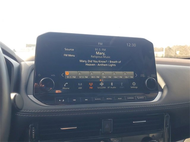 Used 2023 Nissan Rogue SL w/ SL Premium Package image 33