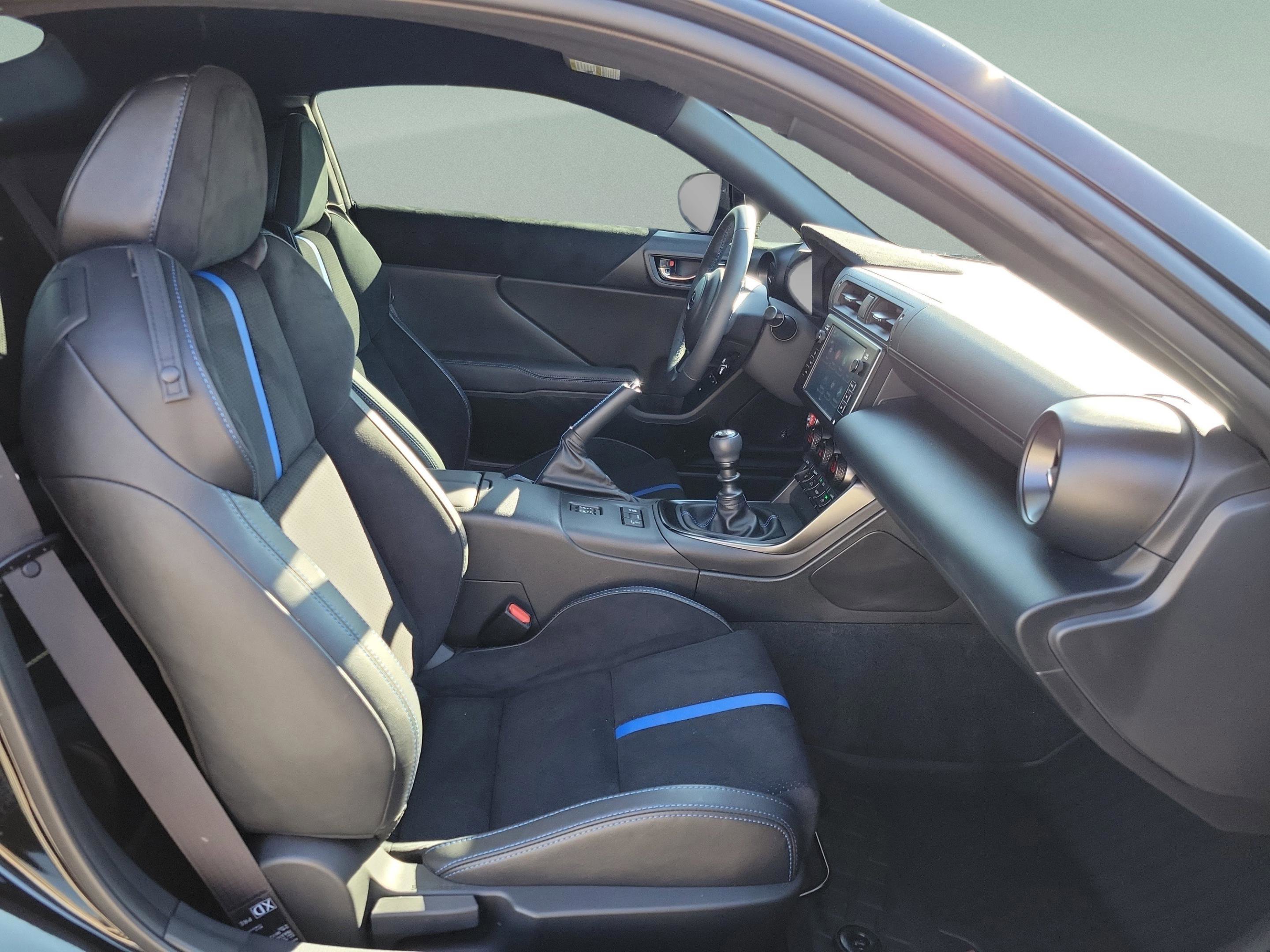 Used 2025 Subaru BRZ tS w/ Popular Package 2 image 27