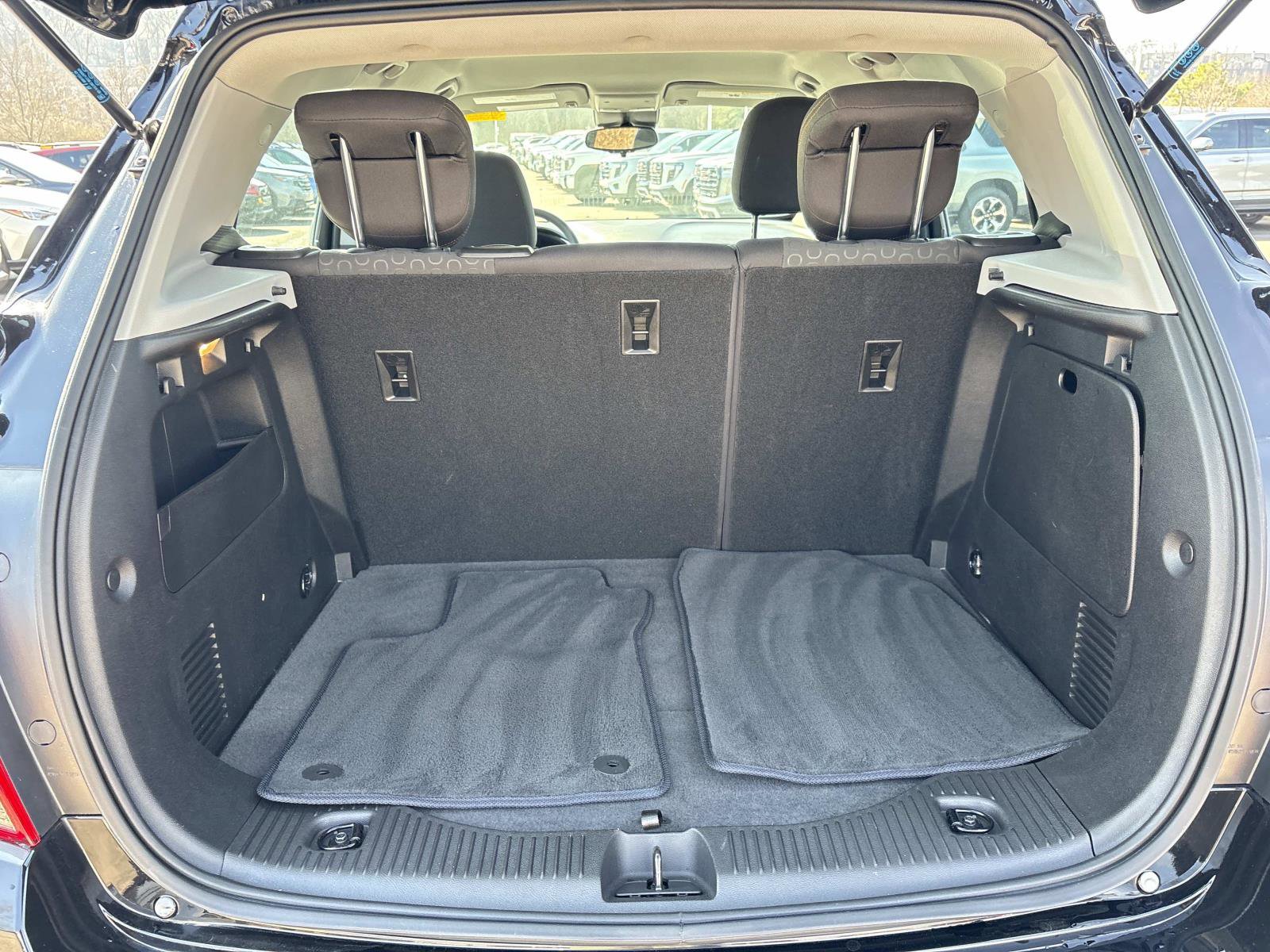 Used 2020 Chevrolet Trax LS image 31