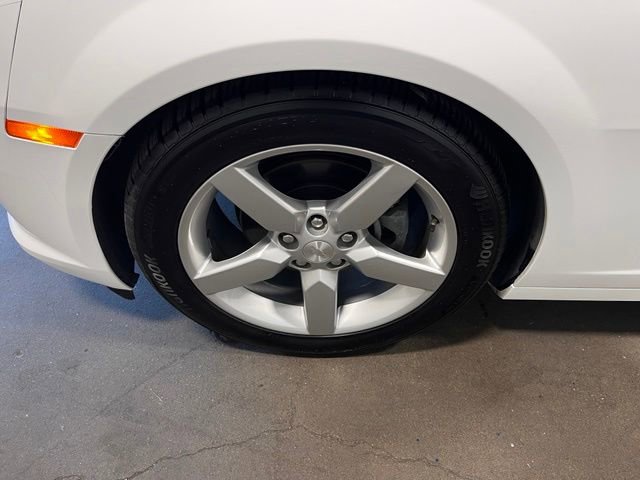 Used 2015 Chevrolet Camaro LT RWD image 22