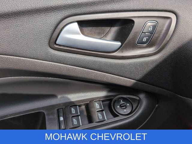 Used 2017 Ford Escape SE w/ Equipment Group 201A AWD/4WD image 23