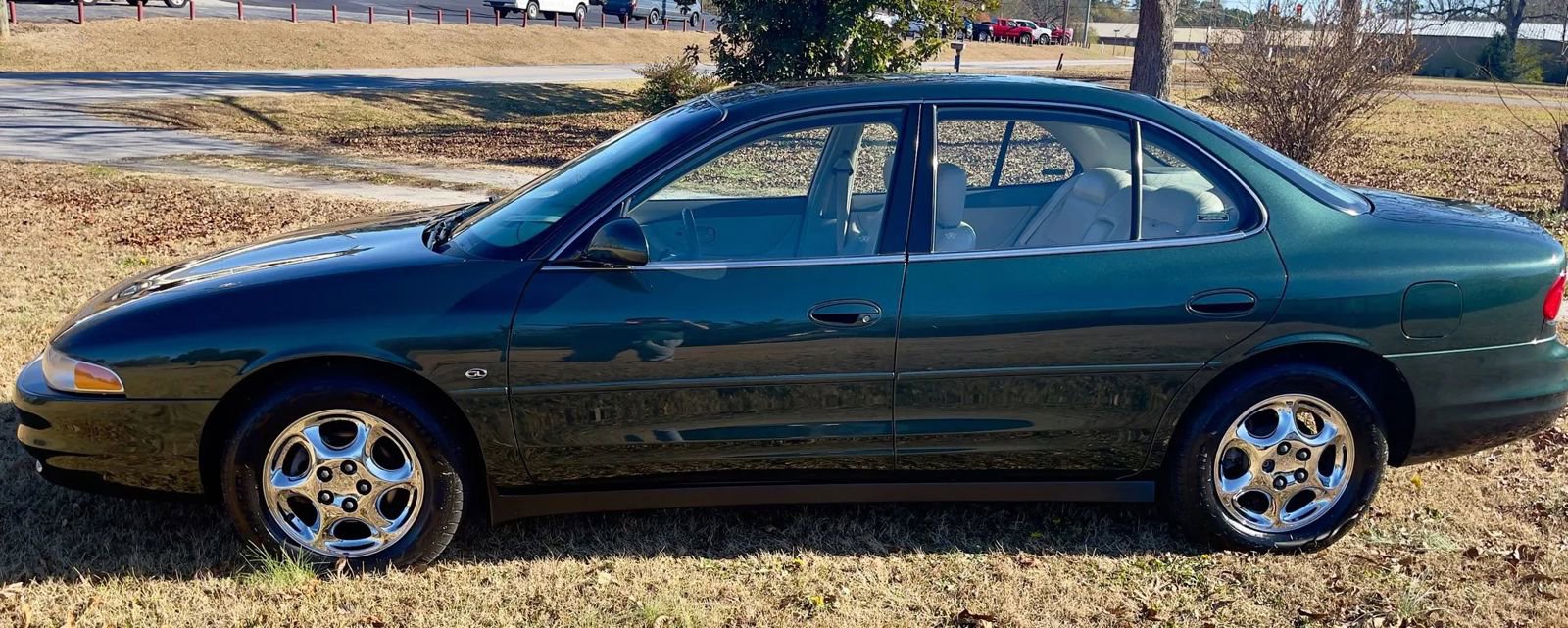 Used 1999 Oldsmobile Intrigue GL image 20