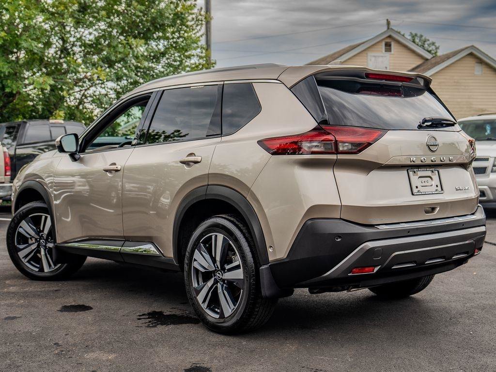 Used 2023 Nissan Rogue SL w/ SL Premium Package AWD/4WD image 4