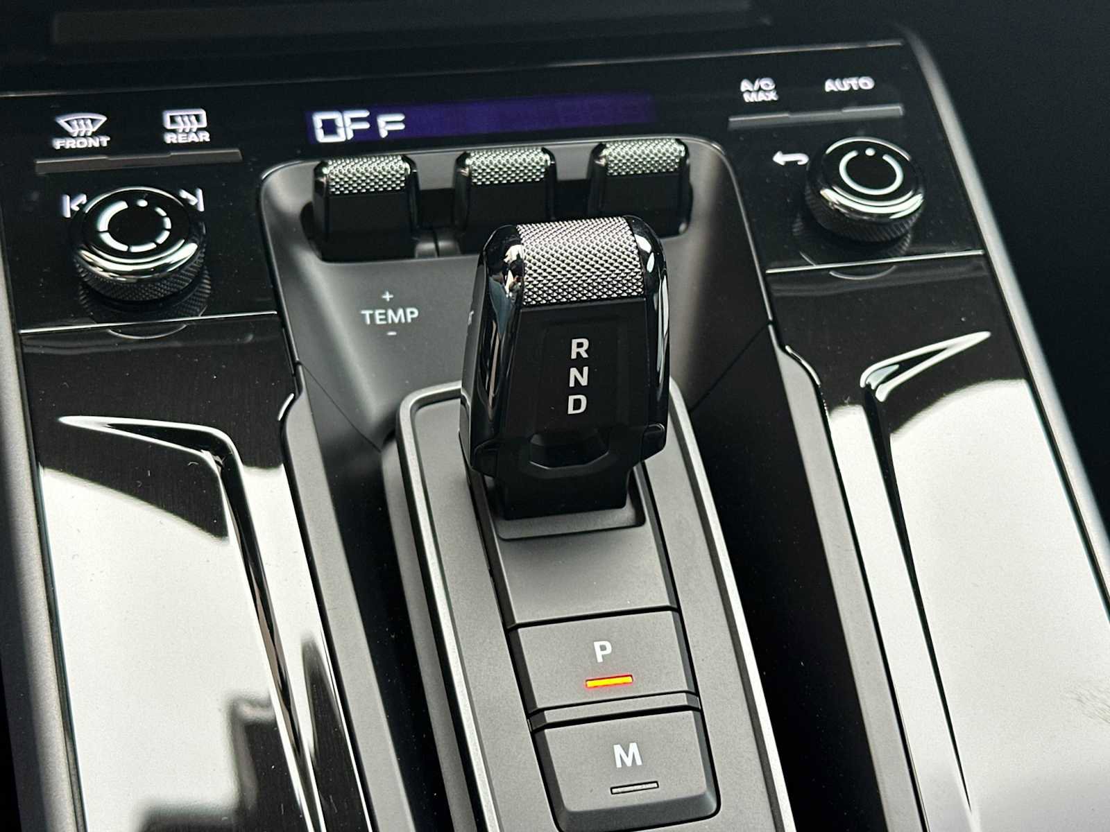New 2026 Porsche 911 Carrera 4S AWD/4WD image 25