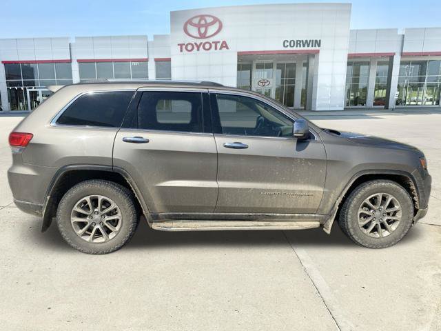 Used 2016 Jeep Grand Cherokee Limited w/ Luxury Group II AWD/4WD image 35