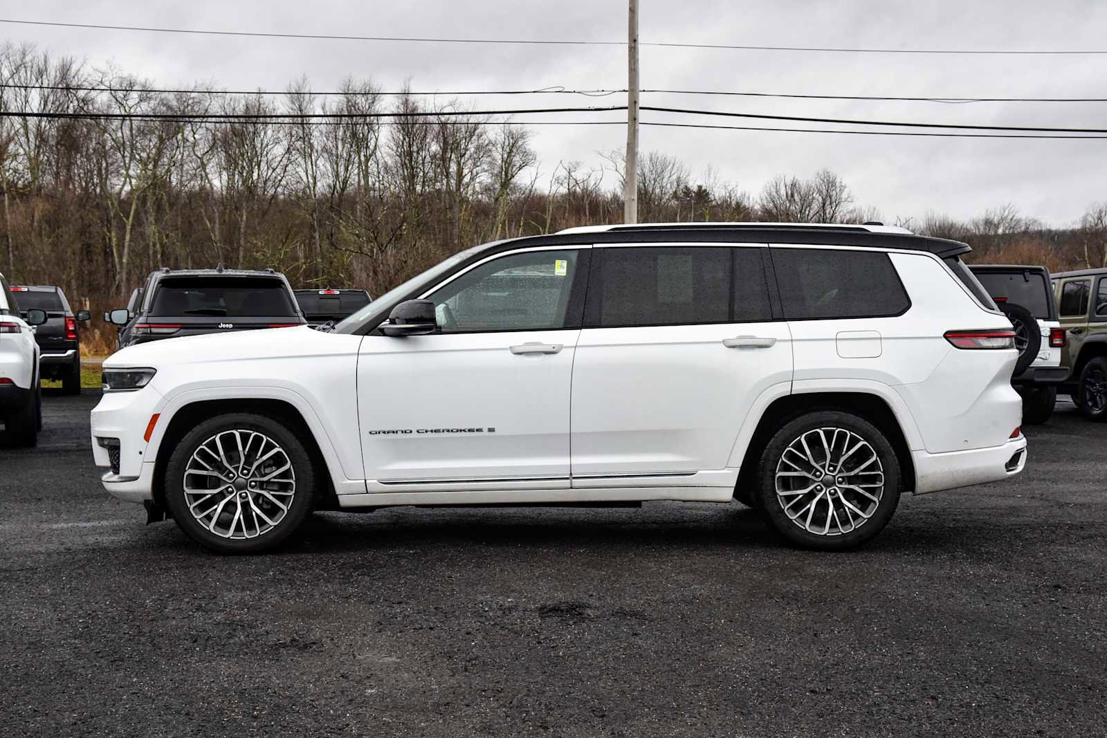 Certified 2021 Jeep Grand Cherokee L Summit AWD/4WD image 6