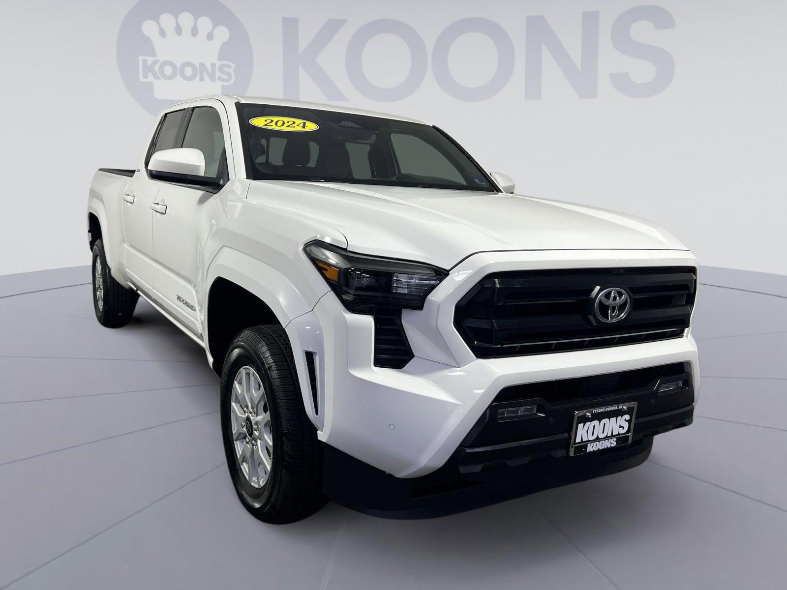 Used 2024 Toyota Tacoma SR5 image 10