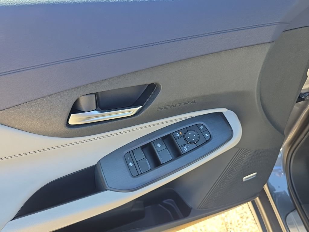 New 2026 Nissan Sentra SL FWD image 16