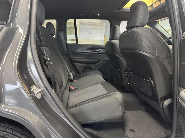 New 2026 Jeep Grand Cherokee Laredo X AWD/4WD image 63