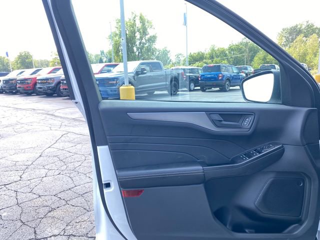 New 2025 Ford Escape Active w/ Cold Weather Package image 12