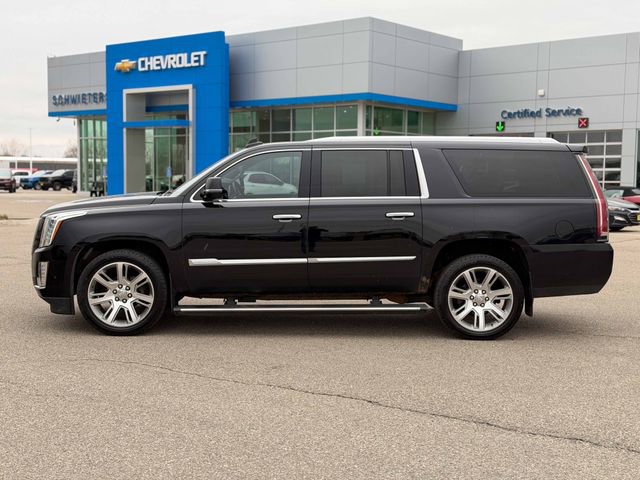 Used 2017 Cadillac Escalade ESV Premium Luxury AWD/4WD image 8