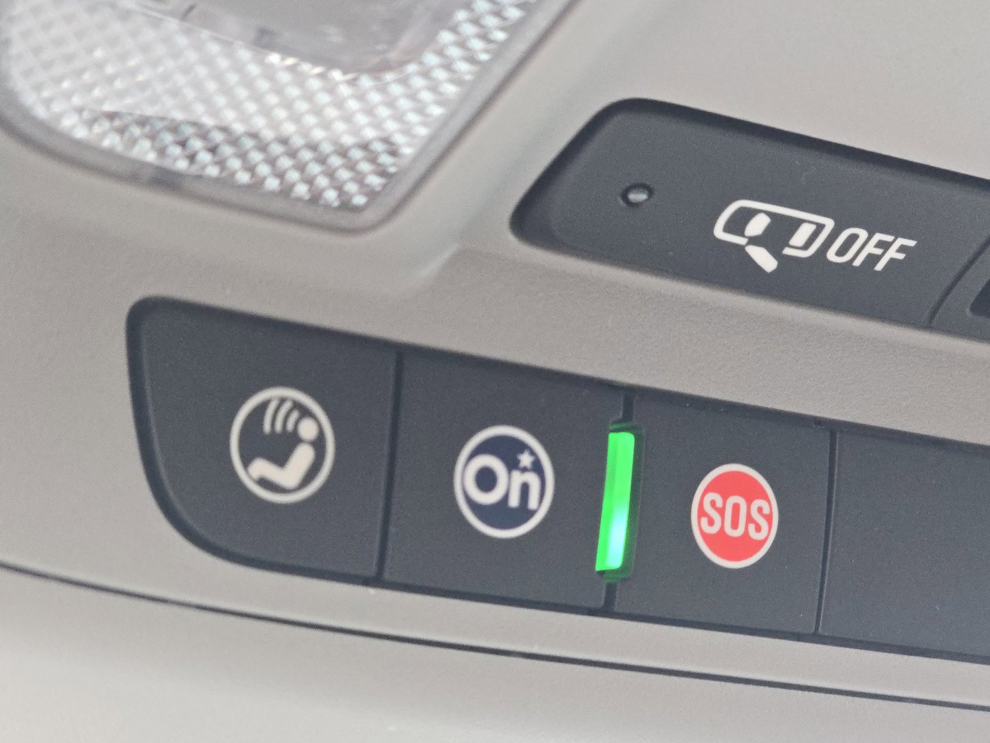 Used 2023 Chevrolet Equinox LT image 10