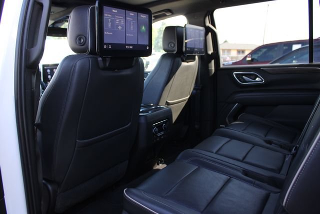Used 2021 Chevrolet Suburban Premier AWD/4WD image 26