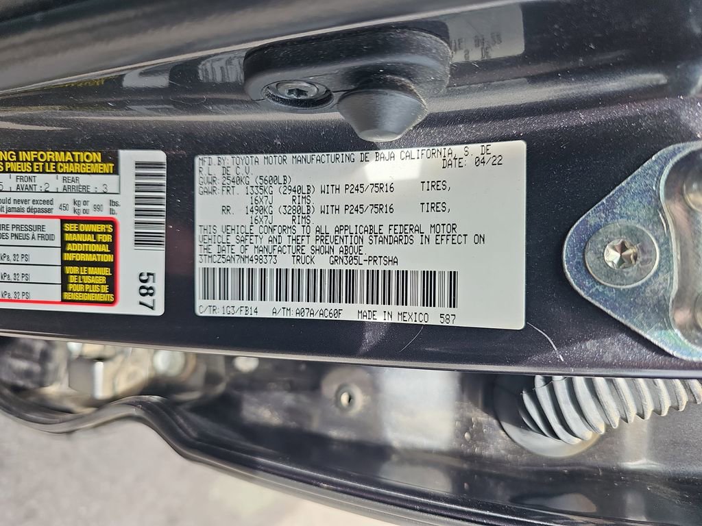 Used 2022 Toyota Tacoma SR AWD/4WD image 37
