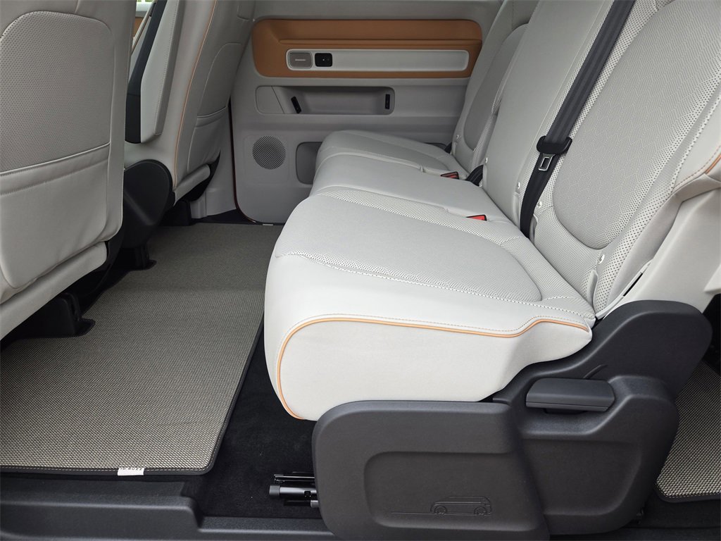 New 2025 Volkswagen ID. Buzz Pro S Plus image 22