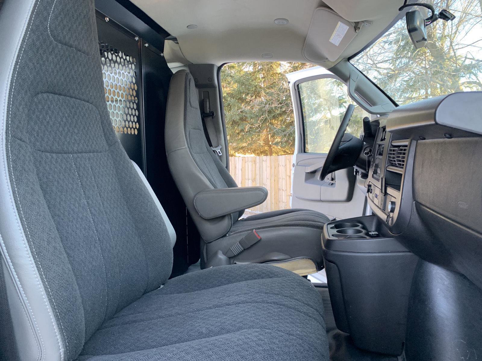 Used 2024 GMC Savana 2500 w/ Driver Convenience Package image 28