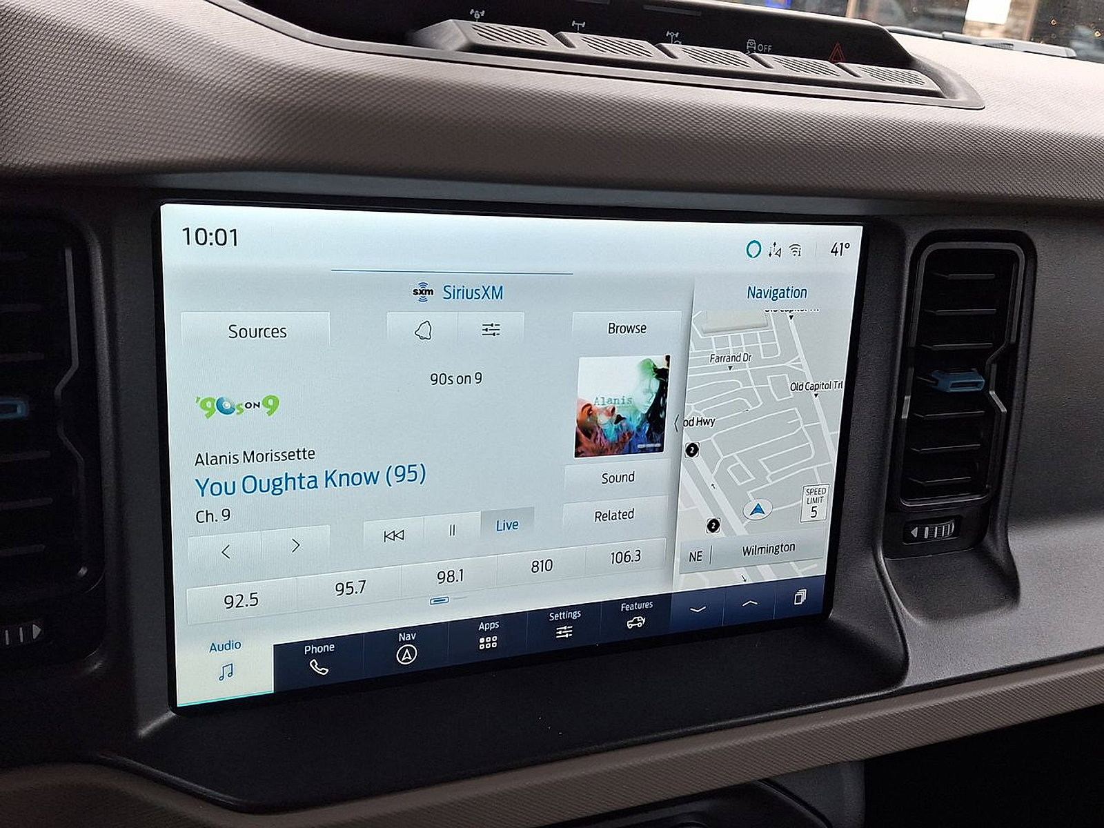 Used 2024 Ford Bronco Wildtrak image 22