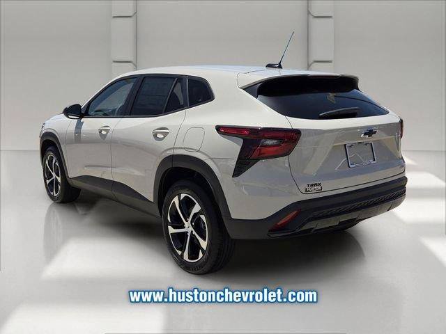 New 2026 Chevrolet Trax RS w/ Driver Confidence Package FWD image 3