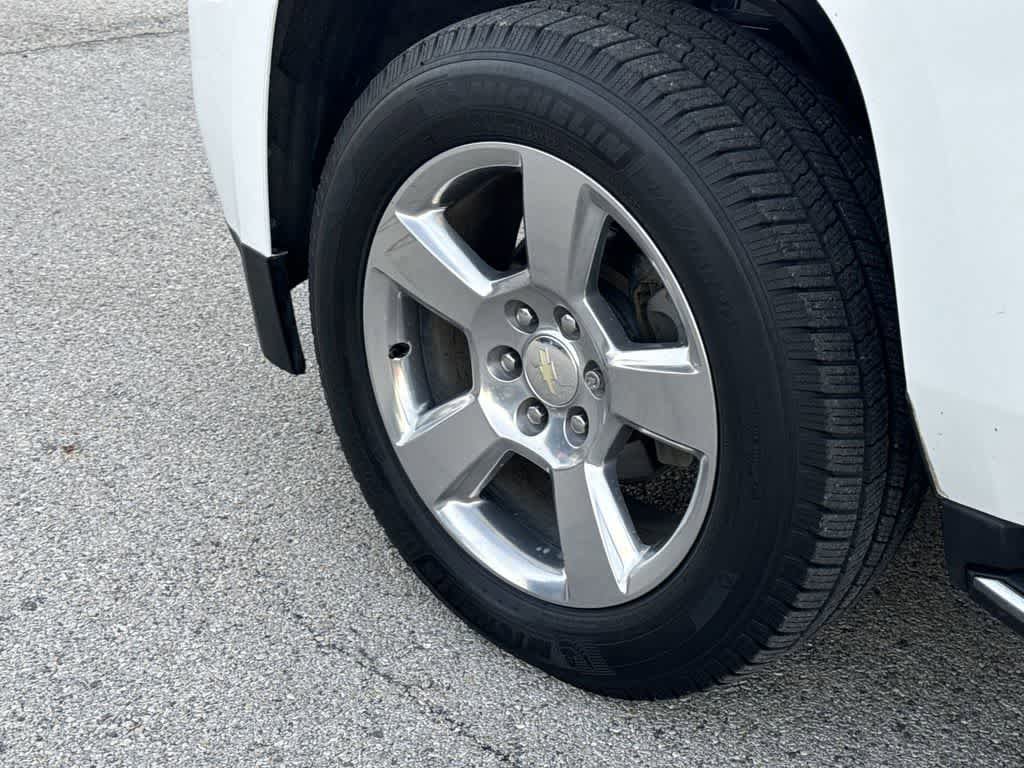 Used 2020 Chevrolet Suburban Premier RWD image 10