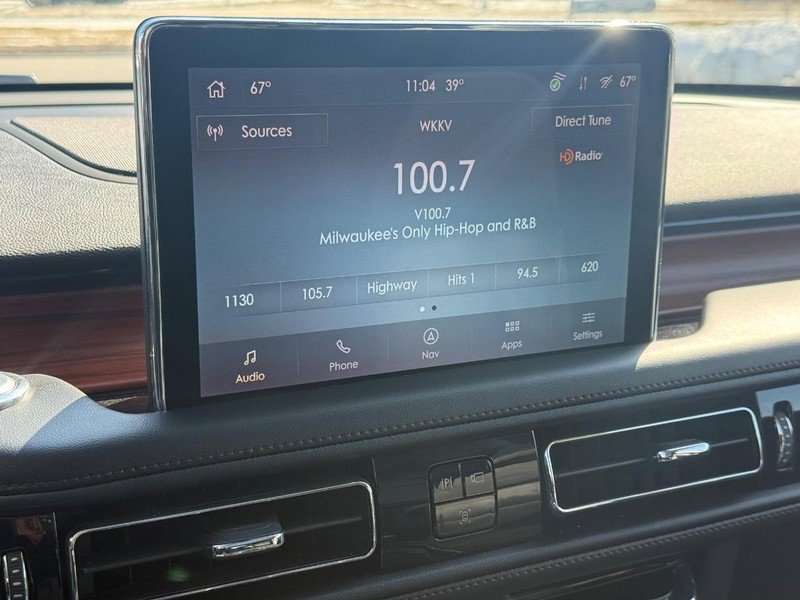 Certified 2023 Lincoln Aviator Reserve w/ Equipment Group 201A image 16