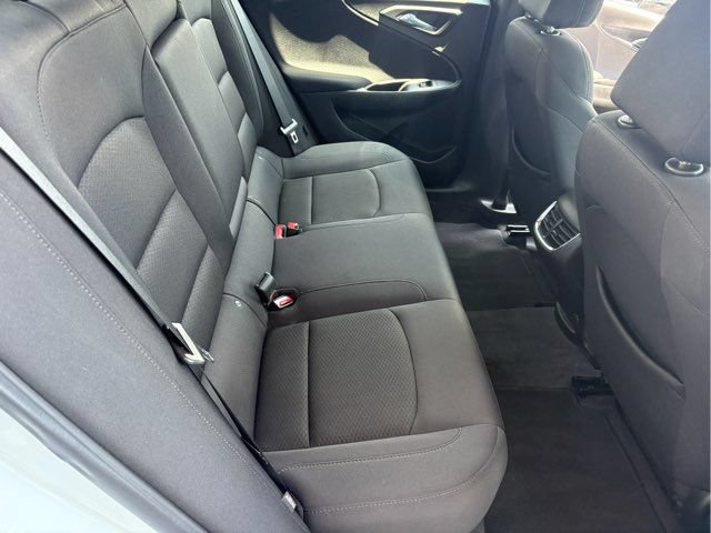 Used 2022 Chevrolet Malibu LT FWD image 13