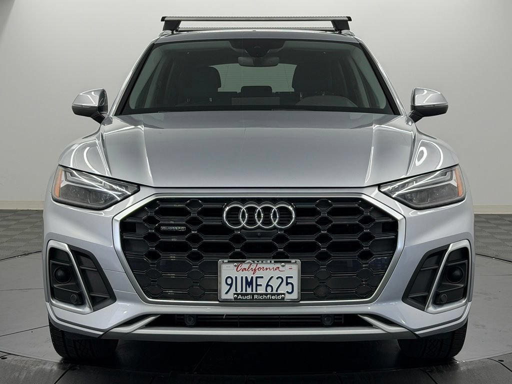 Used 2022 Audi Q5 2.0T Premium Plus w/ Premium Plus Package AWD/4WD image 6