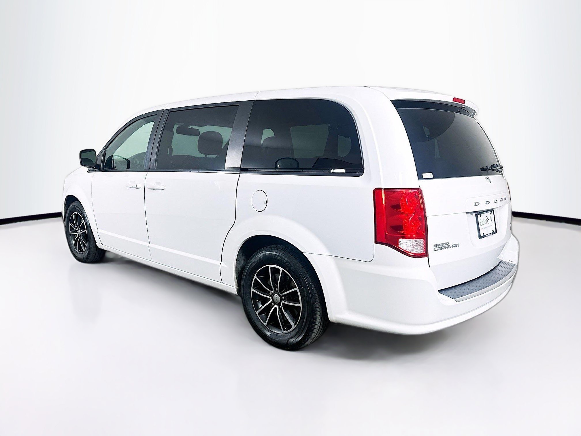 Used 2019 Dodge Grand Caravan GT FWD image 5