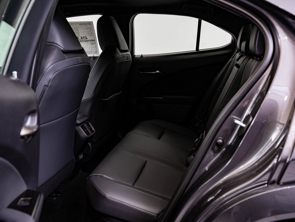 New 2026 Lexus UX 300h AWD image 41