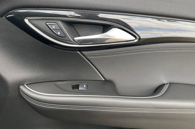 Used 2024 Buick Envision Preferred AWD/4WD image 21