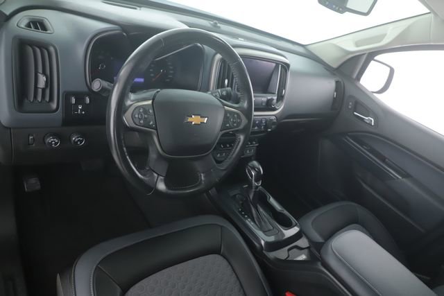 Used 2022 Chevrolet Colorado Z71 w/ Safety Package AWD/4WD image 17