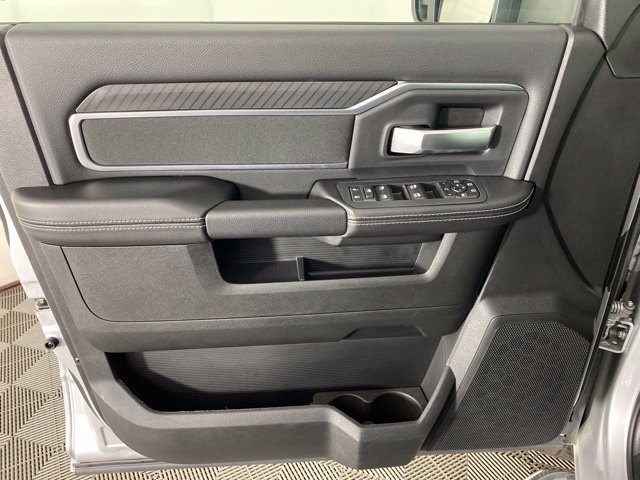 Used 2026 RAM 2500 Big Horn AWD/4WD image 14