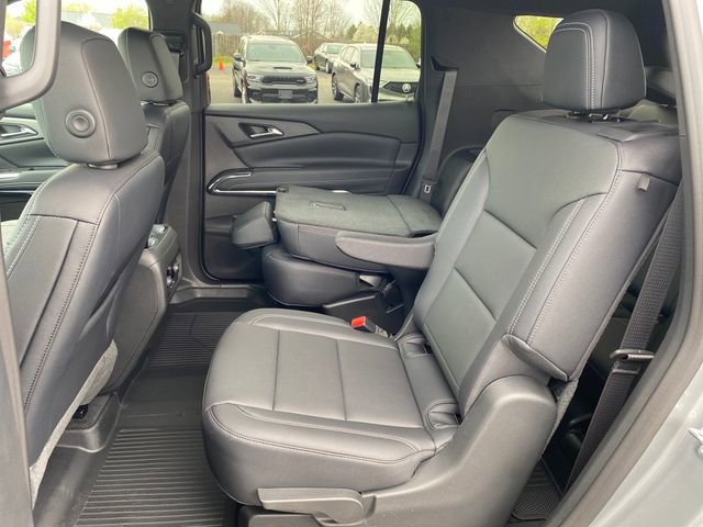 Certified 2026 Chevrolet Traverse LT w/ Driver Confidence Package AWD/4WD image 18