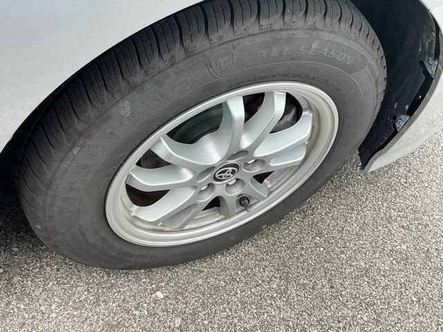 Used 2016 Toyota Prius Two FWD image 22