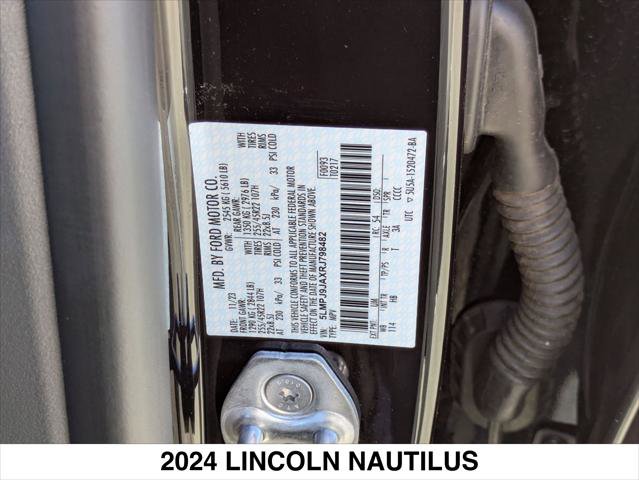 Used 2024 Lincoln Nautilus Black Label image 28