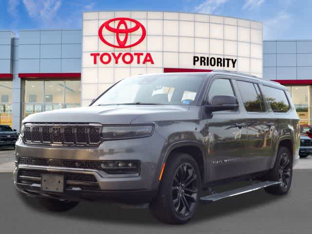 Used 2024 Jeep Grand Wagoneer L Series II w/ Quick Order Packagew 28T AWD/4WD video 1