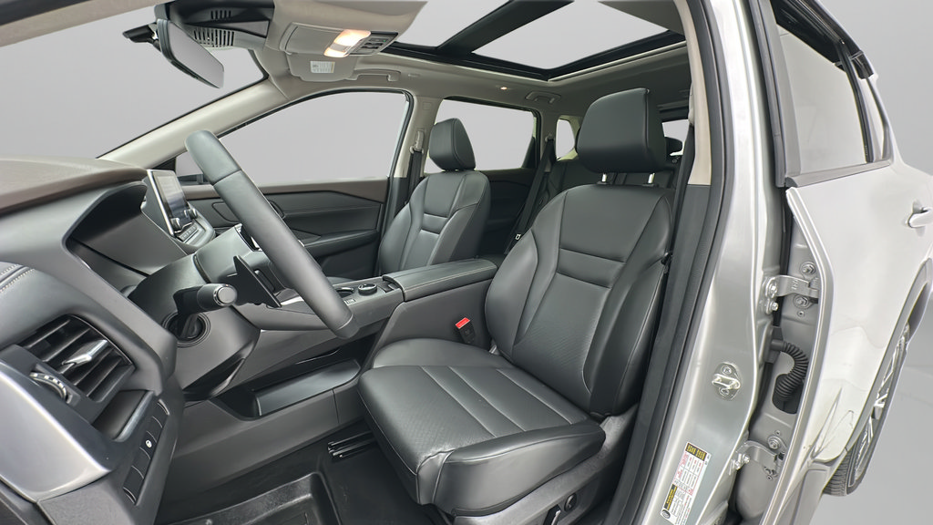 Used 2023 Nissan Rogue SV w/ SV Premium B Package AWD/4WD image 14