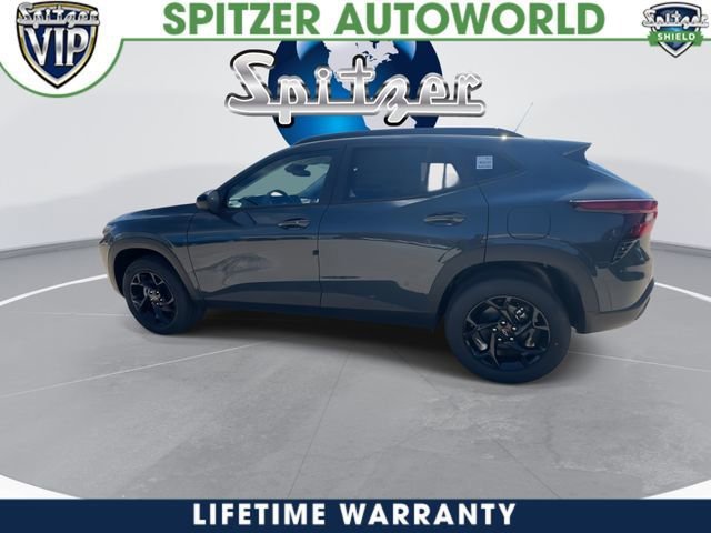 New 2026 Chevrolet Trax LT w/ Driver Confidence Package FWD image 5