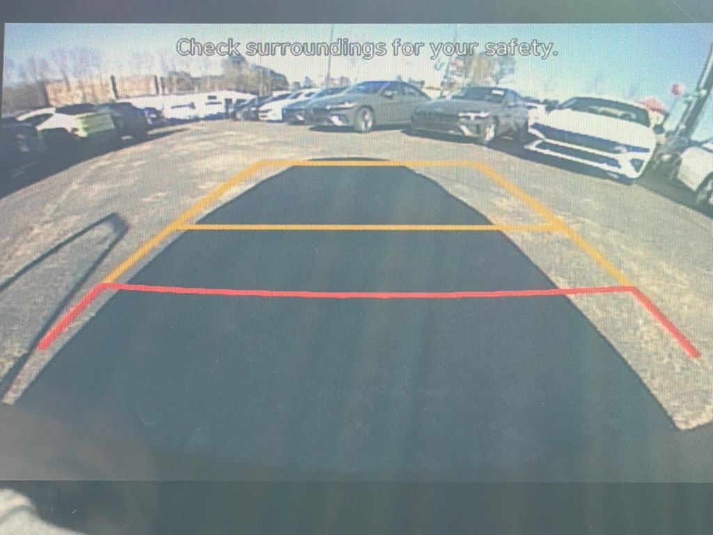New 2026 Hyundai Venue SE image 29
