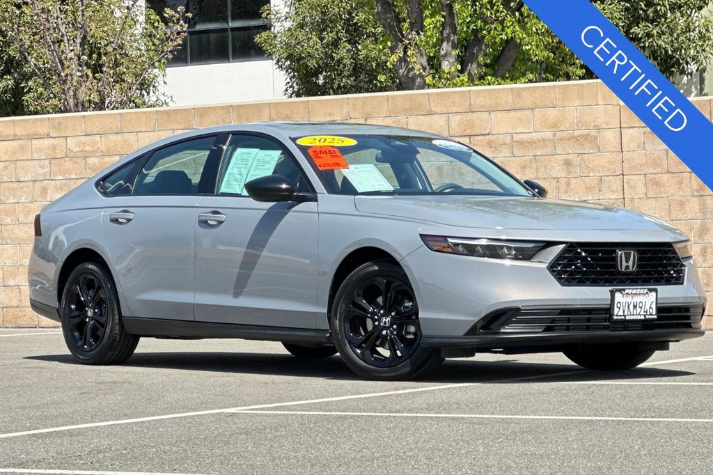 Certified 2025 Honda Accord SE image 2