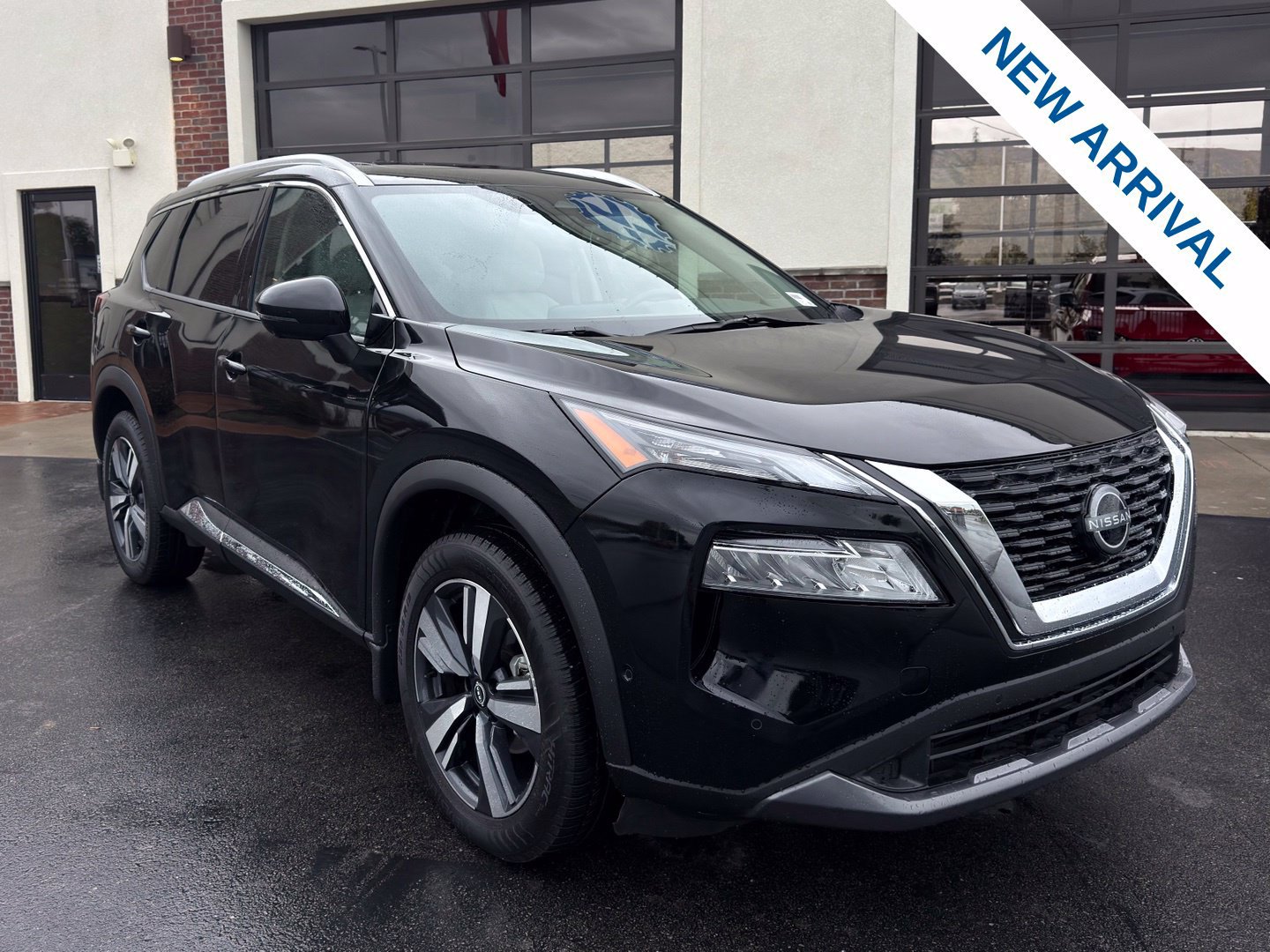 Used 2023 Nissan Rogue SL w/ SL Premium Package
