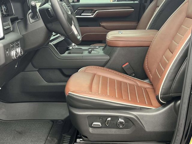 Used 2025 GMC Sierra 2500 Denali Ultimate image 13