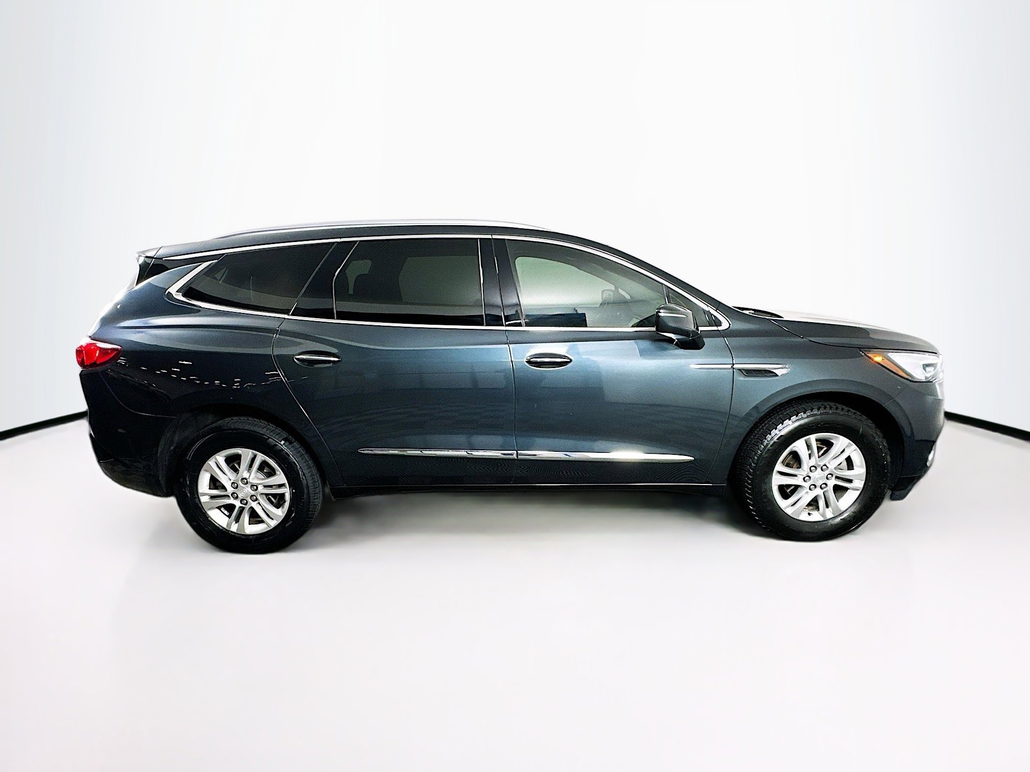 Used 2019 Buick Enclave Essence FWD image 10
