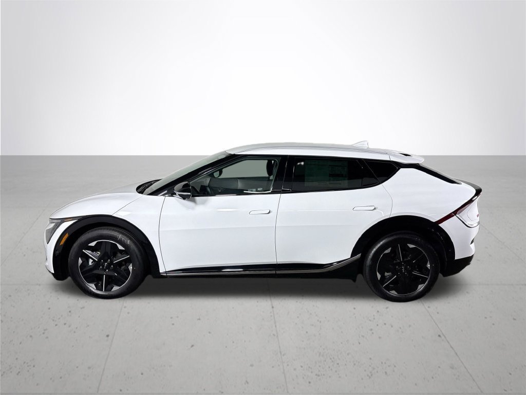 New 2026 Kia EV6 Wind AWD/4WD image 9