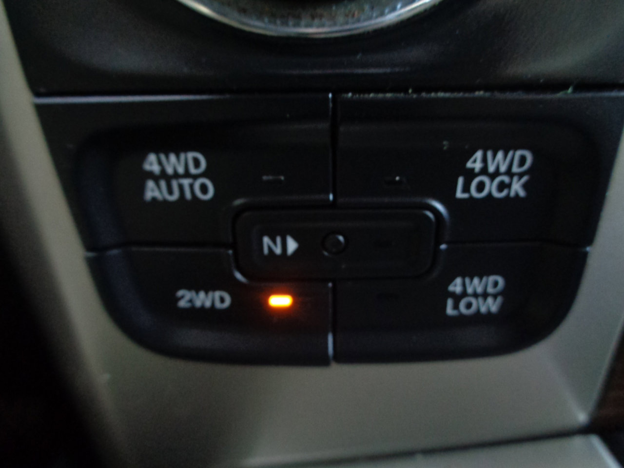 Used 2014 RAM 1500 Laramie w/ Convenience Group image 25