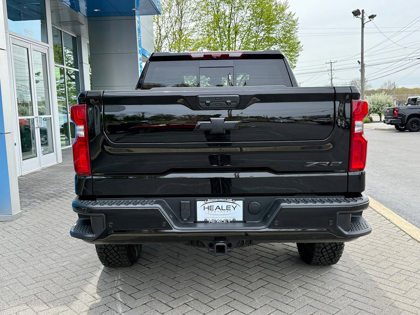 Used 2026 Chevrolet Silverado 1500 ZR2 AWD/4WD image 5
