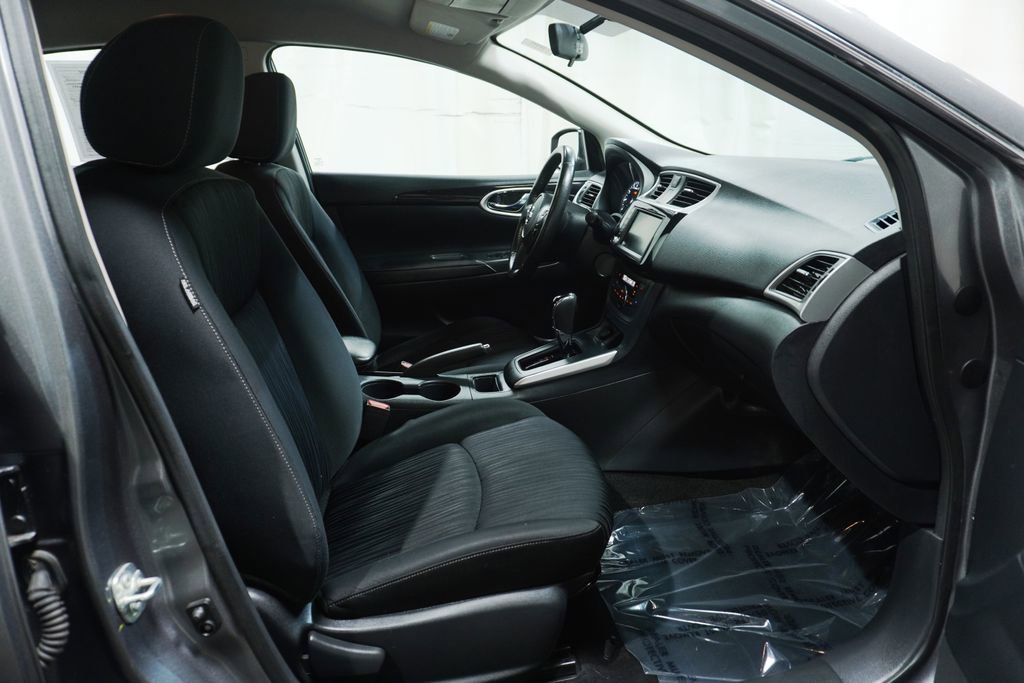 Used 2019 Nissan Sentra SV image 11