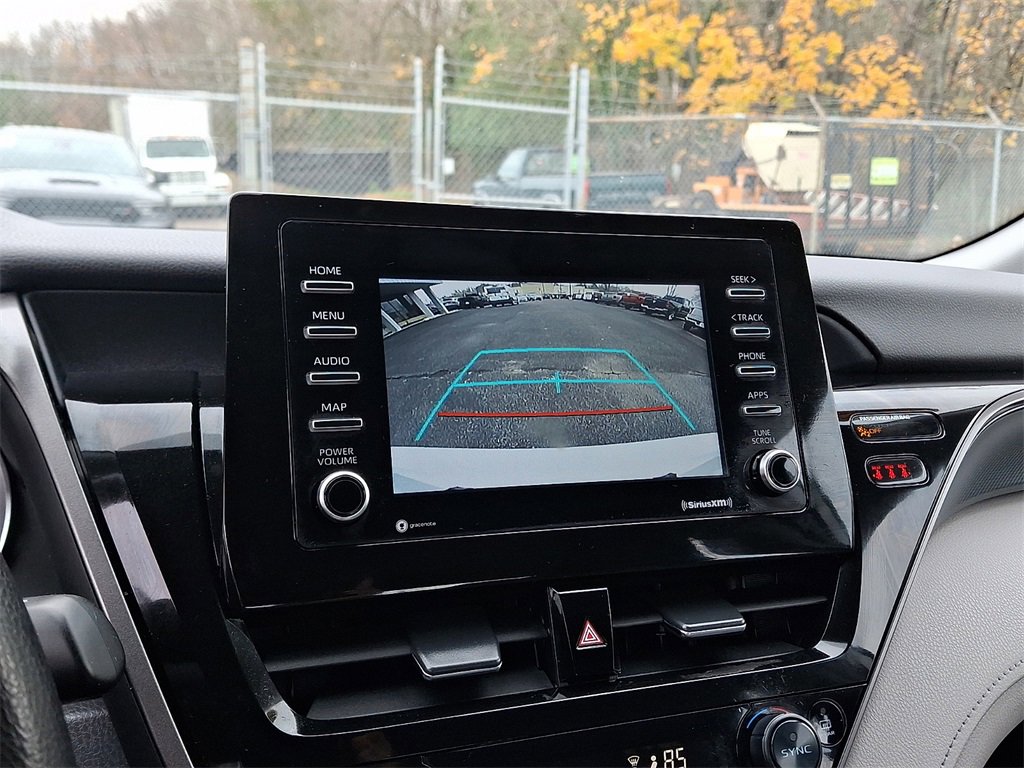 Used 2022 Toyota Camry LE image 17