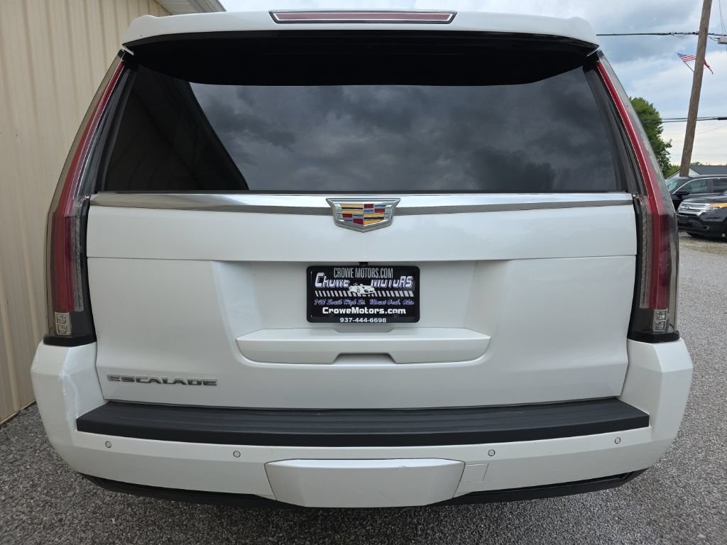 Used 2016 Cadillac Escalade ESV Platinum AWD/4WD image 9