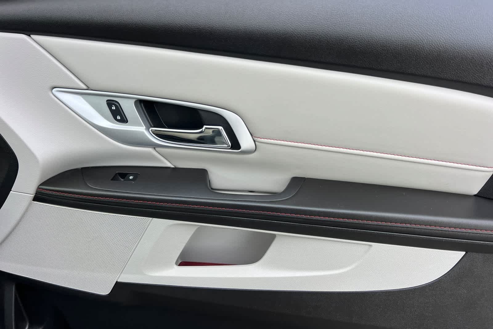 Used 2014 GMC Terrain SLE FWD image 18